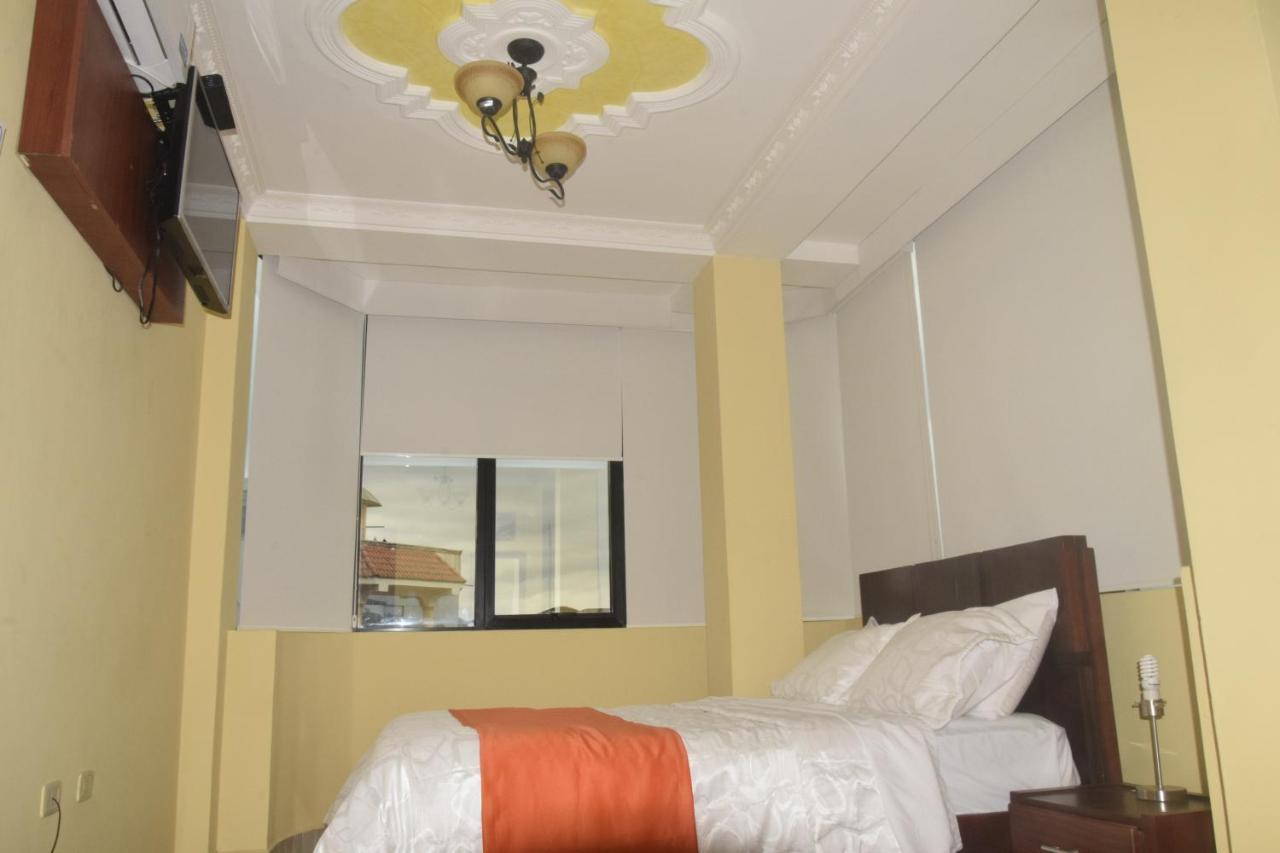 אסמרלדס Olan'S Hotel Group מראה חיצוני תמונה